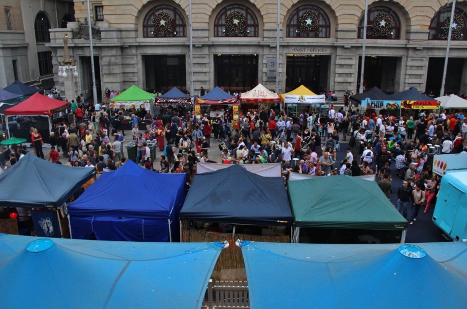 twilight Hawkers Market a 15 (1024x677).jpg