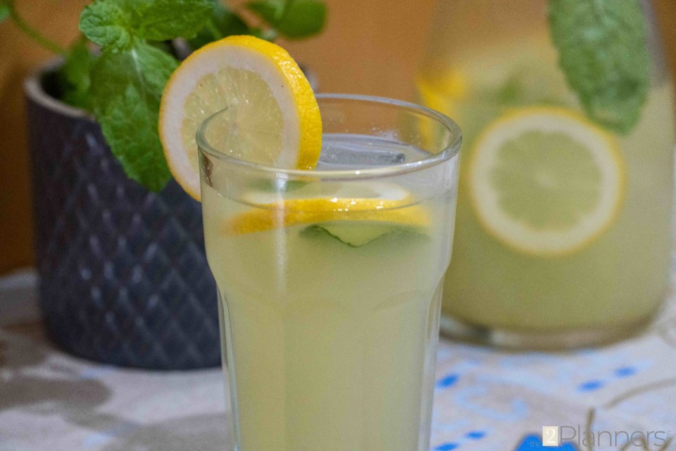 Perfect Lemonade Recipe - The2Planners