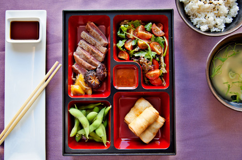 Restaurante Tsubaki 2.jpg Restaurante Tsubaki 2.jpg