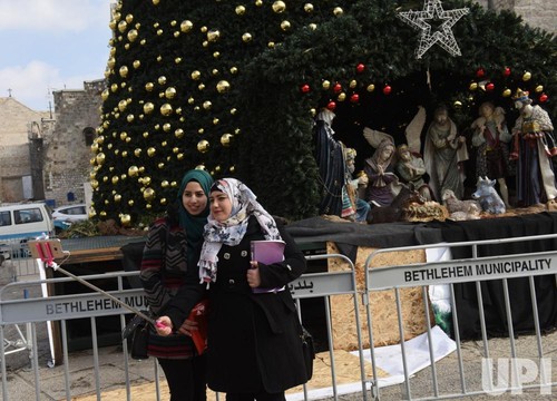 Christmas-in-the-biblical-town-of-Bethlehem_4_1.jp