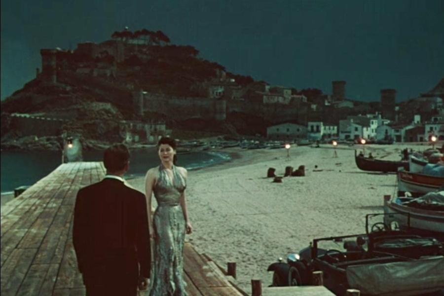 ava+gardner+1950s+fashion+pandora+and+the+flying+d