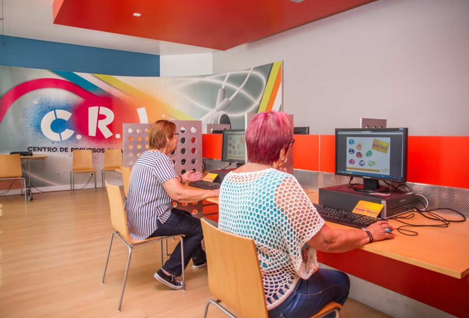 Clique Sem Idade.jpg