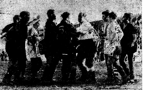 1954-55-fcb-academica-penalty conra a academica.pn