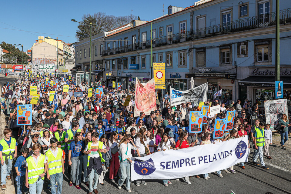 Caminhada-pela-Vida-2025-Lisboa-A0456.jpg
