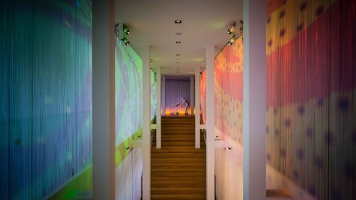 2013-5and33-pwf-0035_artcurtain.jpg__780x440_q85_c