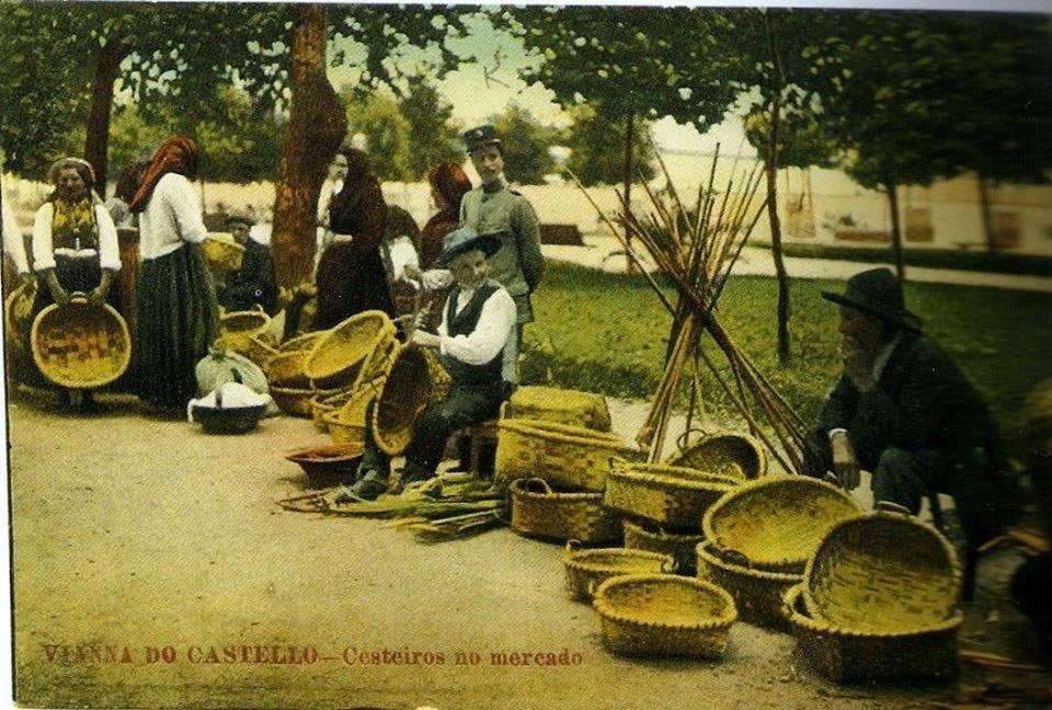 225- cesteiros no mercado.jpg