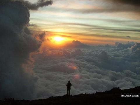 Stand_Above_The_Clouds_Credit_Heintz_David.jpg