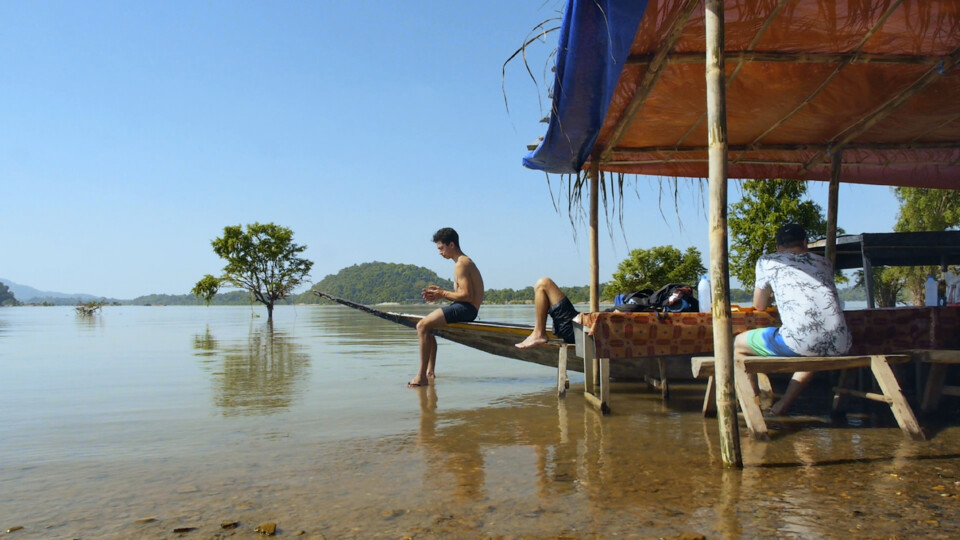 Onlookers_6_© Credit KimiKat Productions_300dpi.j