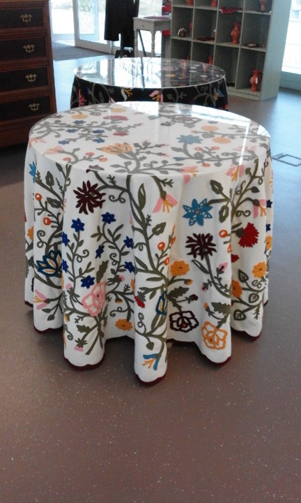 Artesanato de Nisa. Mesa de camilha. Foto Original 20200126. jpg