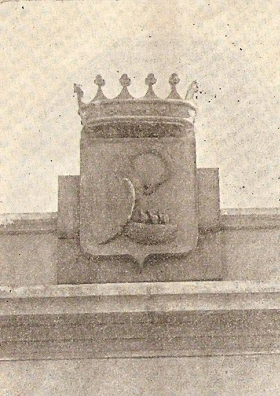 48 a2 - antigo escudo da vila, desaparecido.jpg