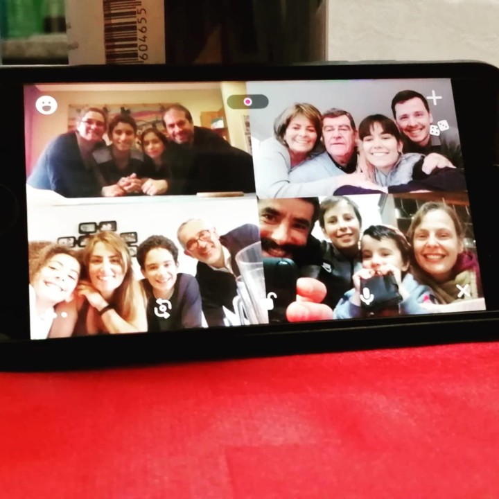 aniv25.jpg aniv25.jpg