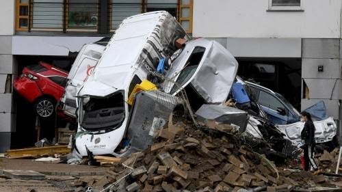 https___d1e00ek4ebabms.cloudfront.net_production_b