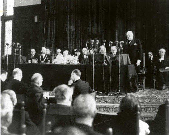 cnc a vida dos livros.jpg