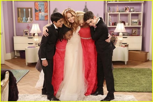 debby-ryan-kevin-chamberlin-jessie-wedding-stills-