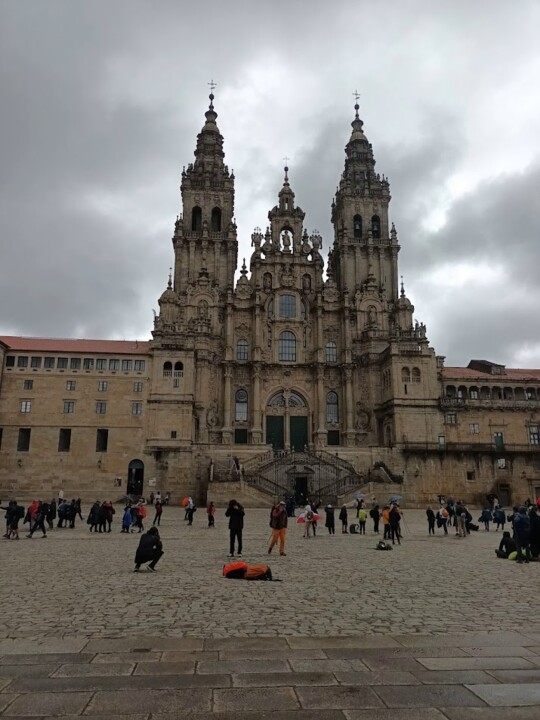 Não me canso disto santiago.jpg