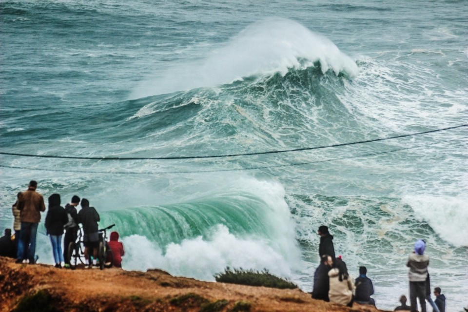 ondas gigantes nazaré 12 a a.jpg