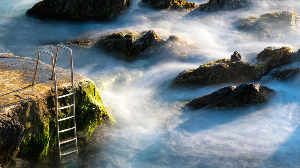 Natural-pools-within-rocky-lava-coast-near-Atlanti