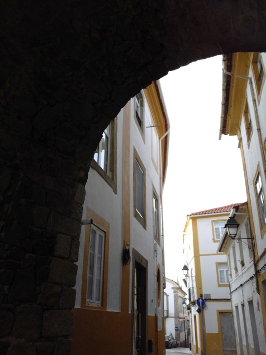 Foto original. Porta de Alegrete. Casco urbano. 2018. 11. jpg