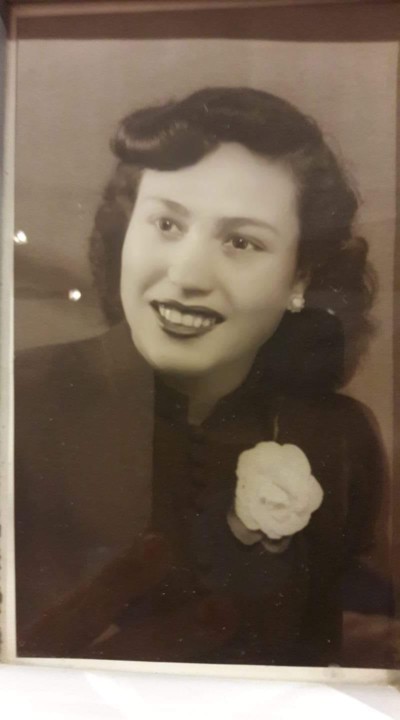 Maria da Piedade em Jovem.jpg Maria da Piedade em Jovem.jpg