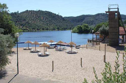 mw-1240.jpg mw-1240.jpg