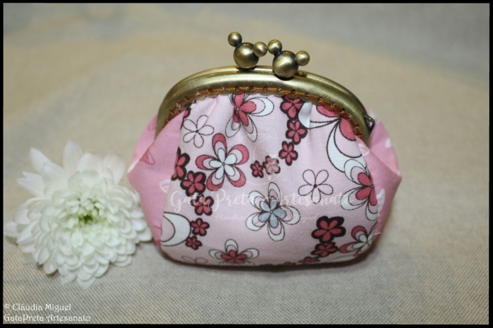 Porta-moedas Pinky Flowers1.JPG