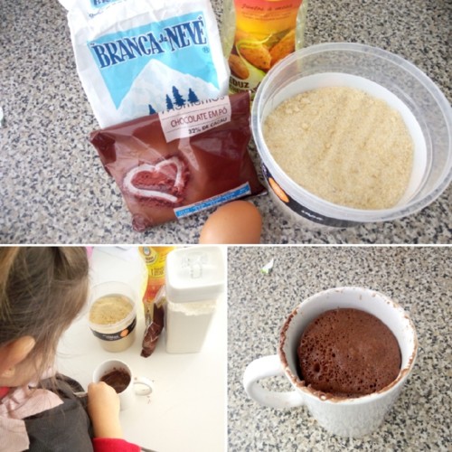 Bolo de chocolate na caneca.jpg