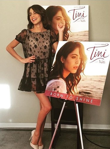 Tini (Siempre Brillarás - 1º Single).jpg