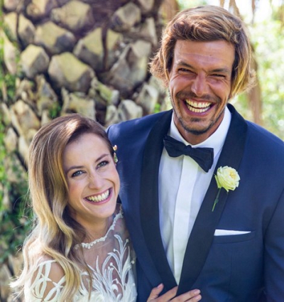 Casados.png Casados.png