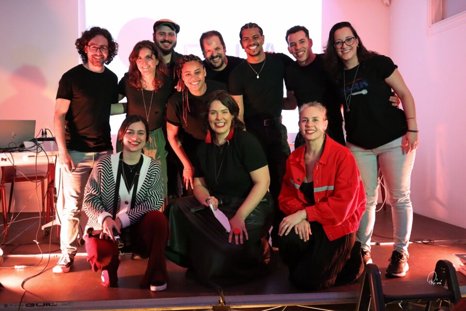 Artistas da Associação Fala Orgânica