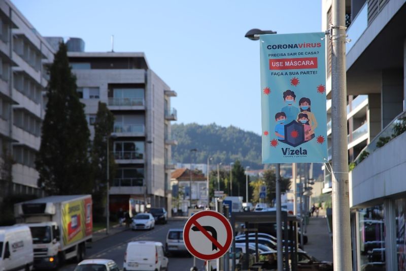 pendões mascaras.jpeg