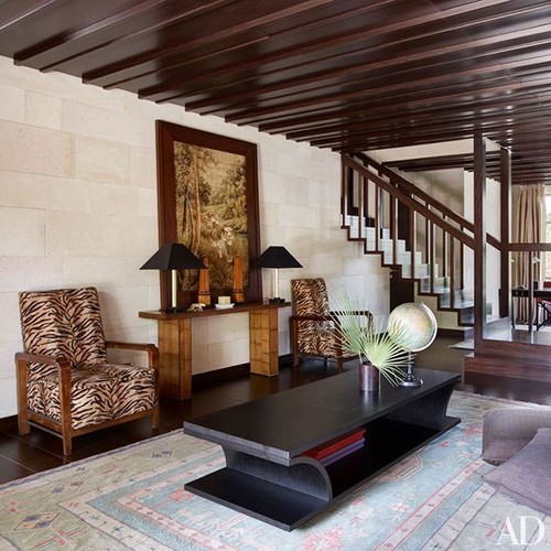 item2.rendition.slideshowHorizontal.giorgio-armani