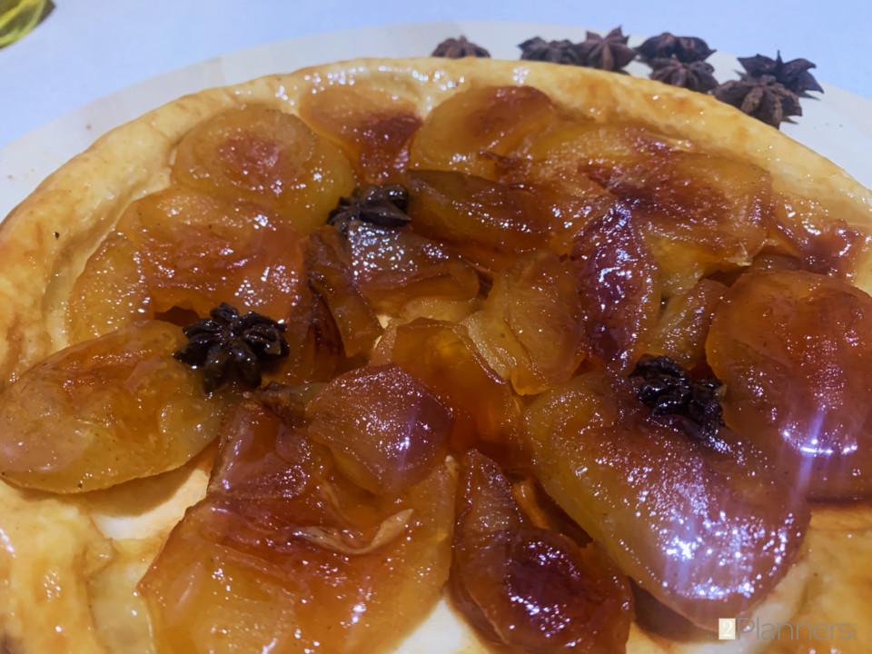 French Tart Tatin Recipe - The2Planners
