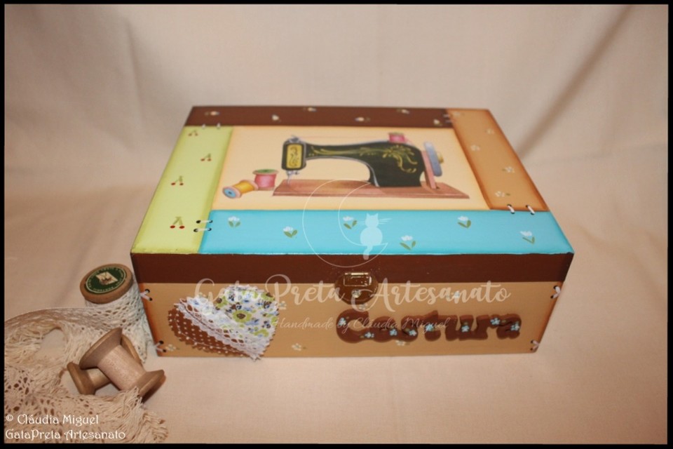 Caixa de costura Retalhos Frescos de PrimaveraII-1