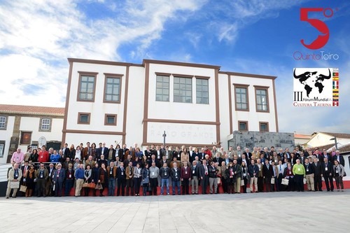 Foto de grupo, ao início da tarde de ontem...