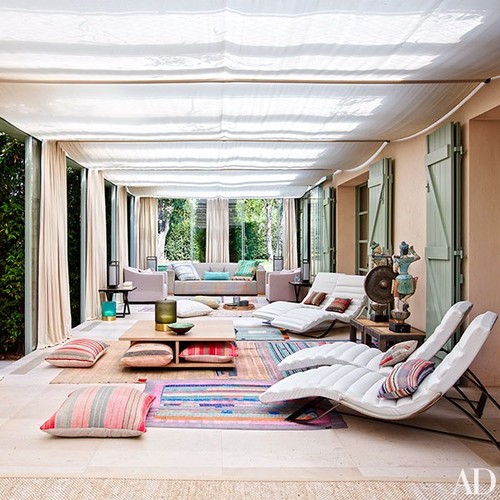 item8.rendition.slideshowHorizontal.giorgio-armani