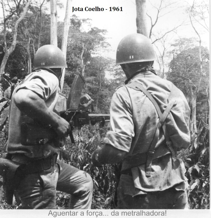 ...Aguentar a força... da metralhadora.jpg