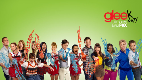 Glee Poster.jpg
