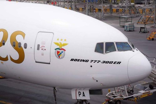 Benfica_Fly_Emirates_3.jpg