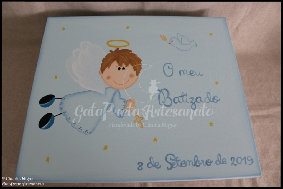 Caixa grande batizado Anjo e Pomba2.JPG