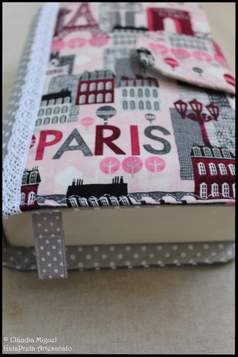 Capa de livros Paris in Pink-4.JPG