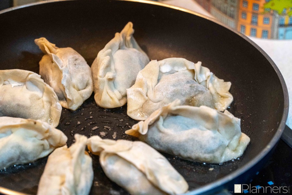 Chinese Dumplings - Gyoza - The2planners