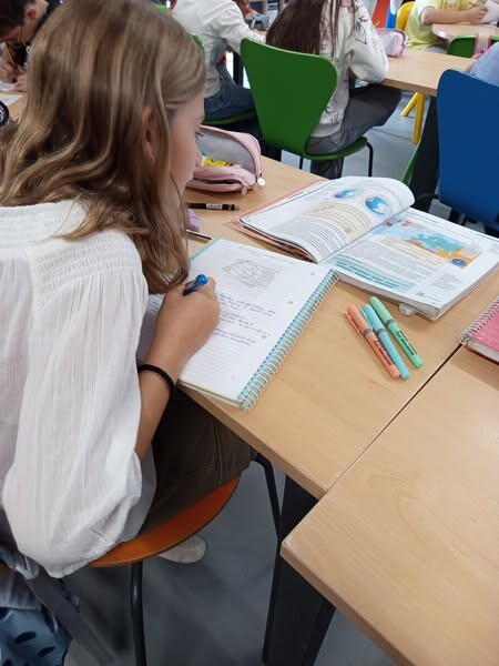 565671705_1427788876015168_3200808318586510501_n.j