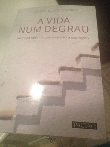 vidanumdegrau_contosmeninamulher.JPG vidanumdegrau_contosmeninamulher.JPG