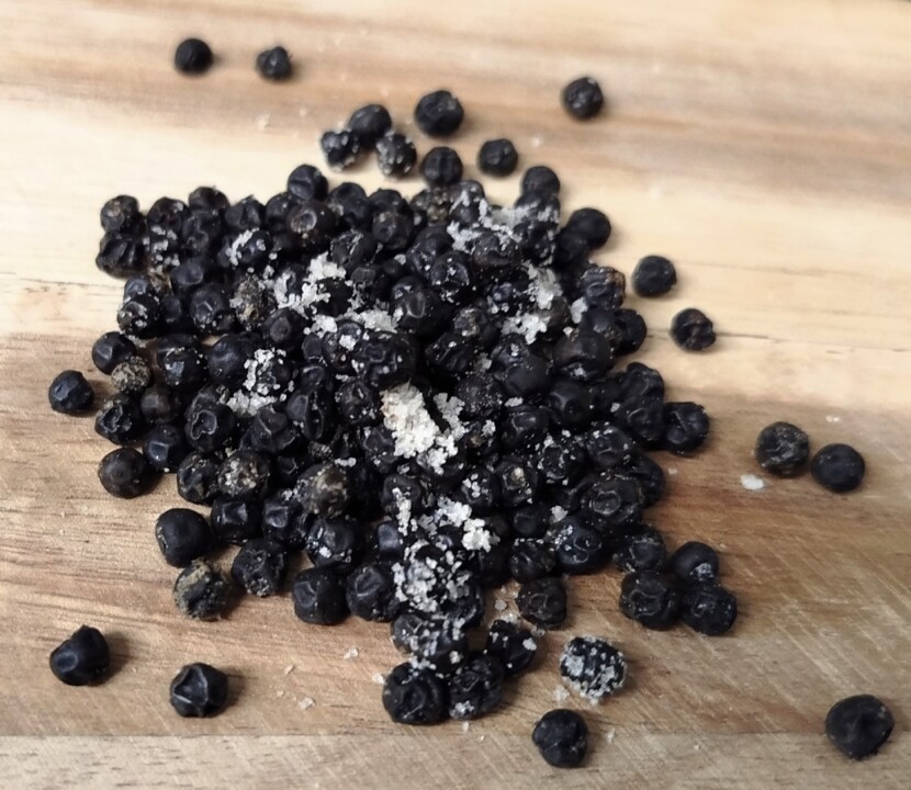 Salted Fresh Kampot Pepper 1.jpg