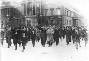Berlin,_Novemberrevolution in wikipedia.jpg Berlin,_Novemberrevolution in wikipedia.jpg