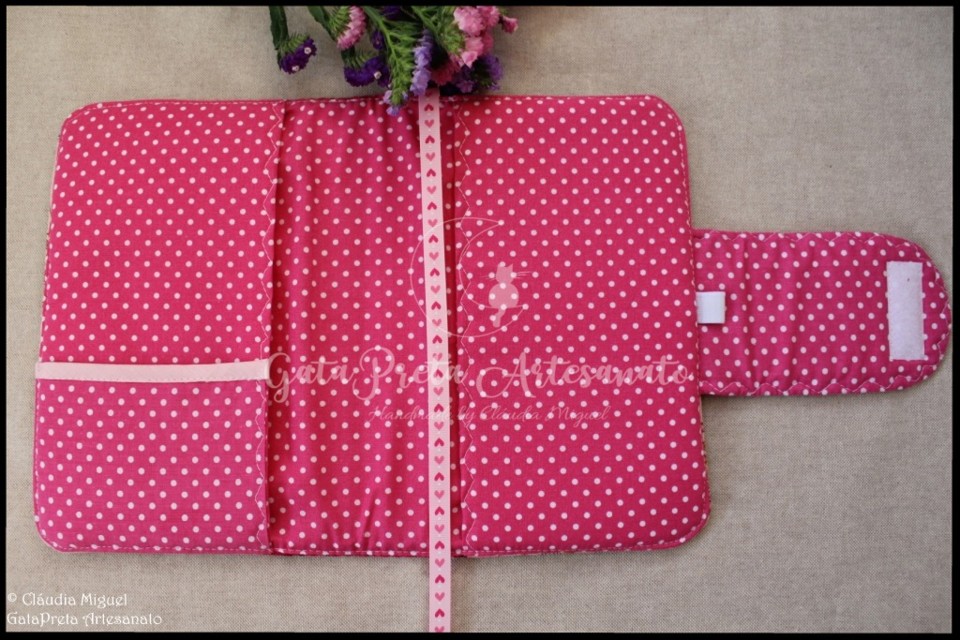 Capa agenda A5 e estojo Pink Angels3.JPG