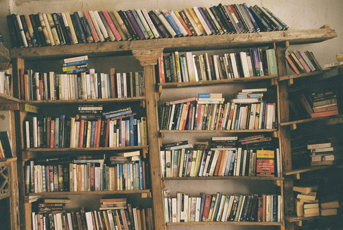 bookshelf.jpg bookshelf.jpg