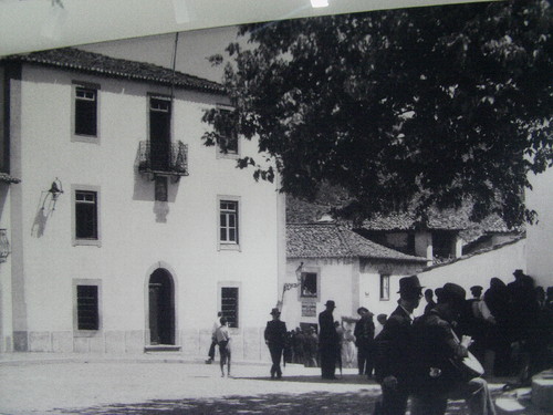 fotografia antiga exposta no museu