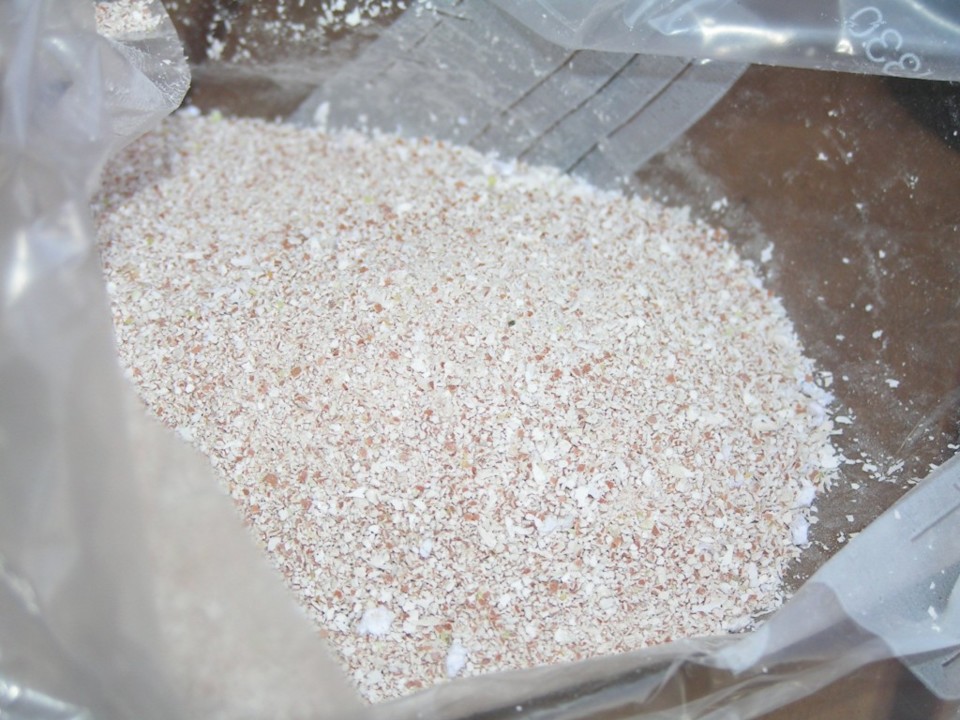 casacas de ovos trituradas.jpg casacas de ovos trituradas.jpg