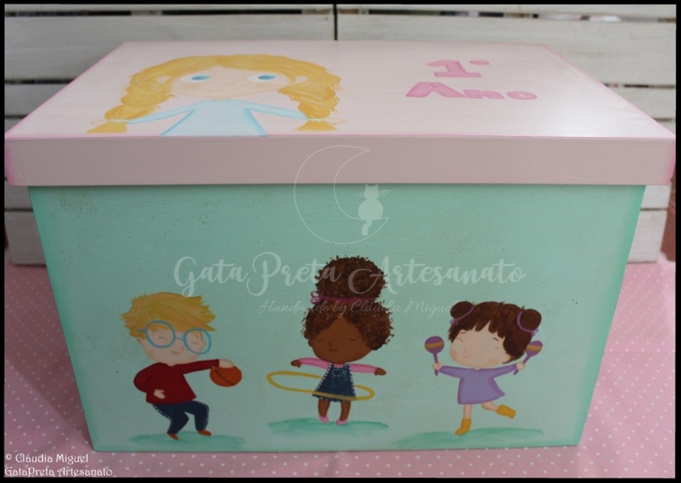 Caixa arrumação para a escola Brincar e Aprender